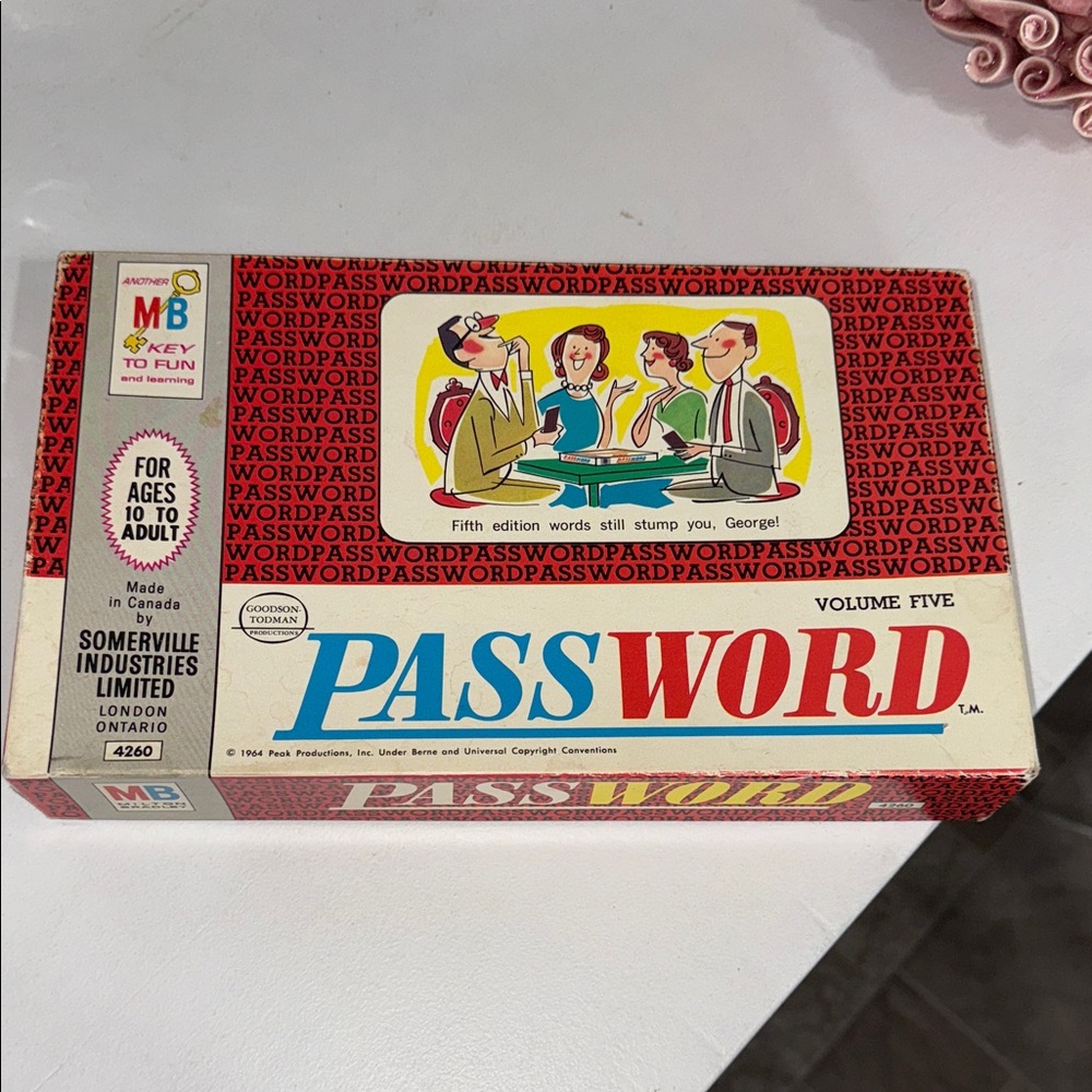 Password Milton Bradley Vintage 1964 Classic board game. Based on a tv show game